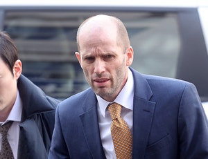 로저스 쿠팡 대표, 한밤 중 성남 인근에 나타난 이유…새벽배송 점검, 직접 배송까지