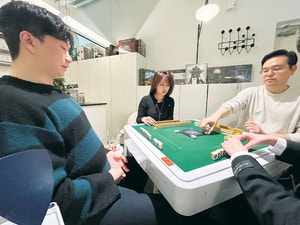 서로 대화 나누며 마작 한판… “변호사 네트워킹에 최고”[6시 퇴근 이후]