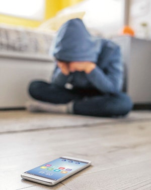 Q : 전쟁을 생각하면 병적으로 두렵고 걱정되는데[마음상담소]