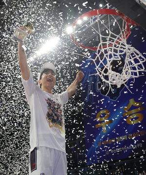 “내 아들이라도 혼난다” 말렸는데… ‘3父子 MVP’가 됐다