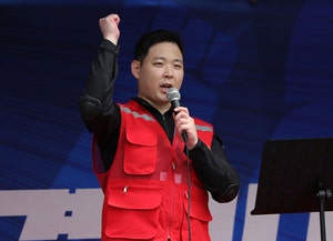 노조위원장이 기밀 유출?… 삼바-朴위원장 진실공방[백브리핑]