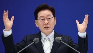 이준석 “尹, 무인기 날려 30년…돈 보낸 李는?”