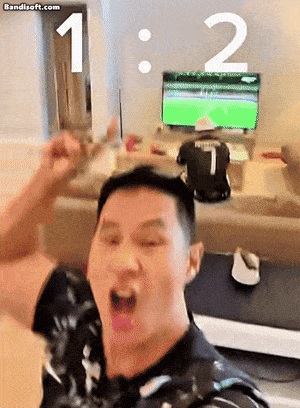 [영상]“한국 갈 의미 없다”던 유승준, 축구 앞에선 “화이팅~코리아!”