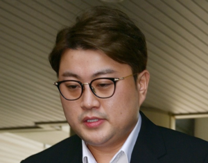 ‘음주 뺑소니’ <b>김호중 가석방</b>…5개월 먼저 출소