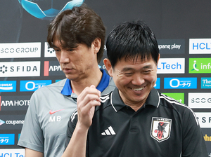 “형편없고 무기력한 한국축구, 일본 본받아야” 가디언의 평가