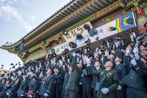 육사 떠난 부지에 ‘아파트’ 짓겠다지만…‘산 넘어 산’