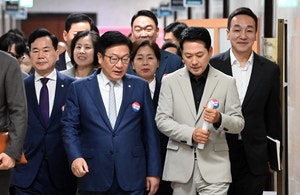 국힘, 윤리위원 1명 추가 선임… ‘징계 정국’ 본격 가동
