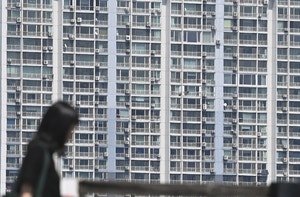 ‘여보, 어제 6억 받았어야지’…오늘부터 국민은행 주담대 반토막