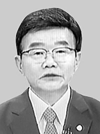 김정은이 죽은 김일성 다시 떠받드는 이유[문화논단]