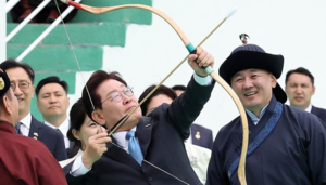 李대통령, <b>몽골</b> 일정 마치고 서울로…‘한몽 황금시대’ 공동선언