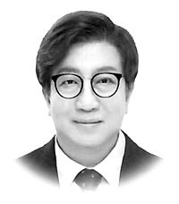 與 반성 없는 정책 유턴, 믿을 수 있을까[시평]