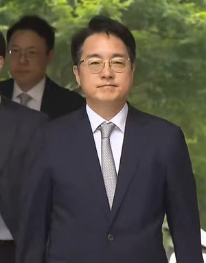 <b>심우정</b> 前 검찰총장 오늘 <b>영장 심사</b>… ‘무성과 논란’ 종합특검 향배 ...