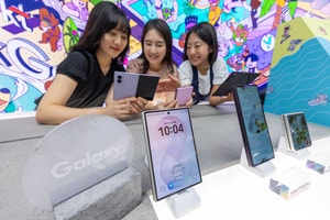 1분에 140대… 갤럭시 Z8 ‘사전판매 신화’
