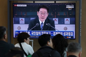 李대통령 “육사 출신 쿠데타… 책임 물은 적 있나”