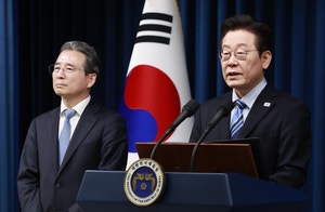 [속보]<b>김용범 정책실장 사퇴</b>…李대통령 사표 수리