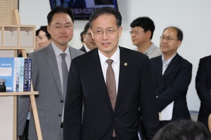 ‘세제개편안 설계’ 이형일 “기조는 그대로… 국회 지적땐 합리적 수용”