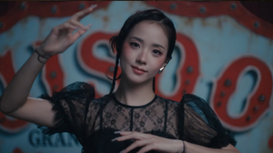 ‘첫 정규’<b>지수</b>, ‘클릭’ 4일 <b>선공개</b>