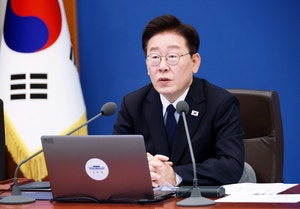 李대통령 “건설현장 노조 불법 점검…노동자 편만 안들어”