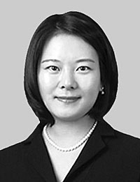 권력도 공감 못 얻으면 필패[뉴스와 시각]