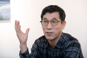 <b>진중권</b> “<b>이재명</b>, 몰락 속도 너무 가파르다...윤석열 때와 같은 불길한...