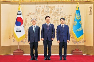 ‘개각·회견’ 반전 못 이룬 李… 美서도 ‘투자·파병’ 진퇴양난