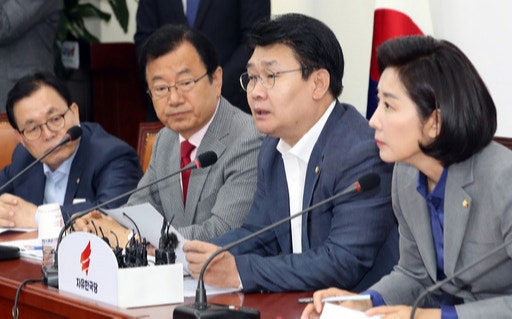 “김정은, 문재인 대통령 보다 지도력 뛰어나… <b>신상필벌</b> 엄격”