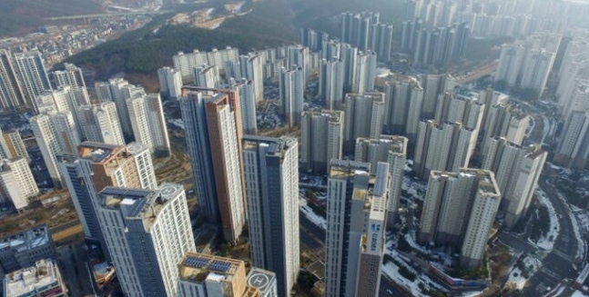 폭락한 동탄, 실수요자 유입?…전문가 “주택시장 침체 요인 여전해”