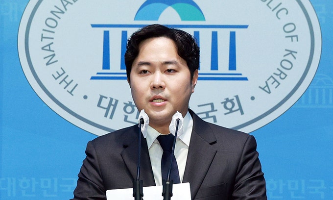 ‘YS <b>손자</b>’ <b>김인규</b>, 부산 서구·동구 출마 선언