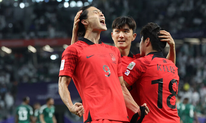 손가락질 받던 <b>조규성</b>·<b>조현우</b>…‘탈락 위기’ 한국 축구 구했다