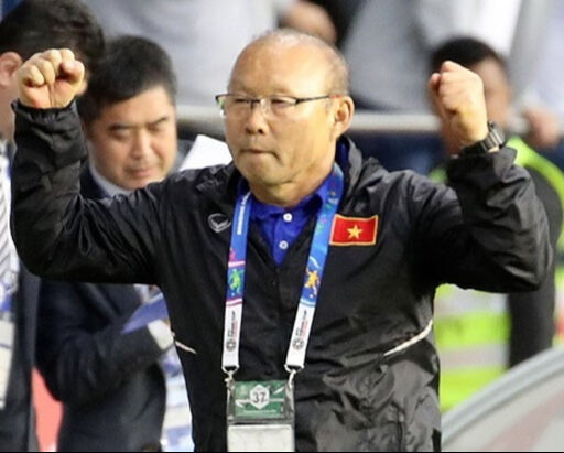 <b>박항서</b> “<b>임시</b> <b>감독</b>만 고려”…3월 A매치 지휘할까?