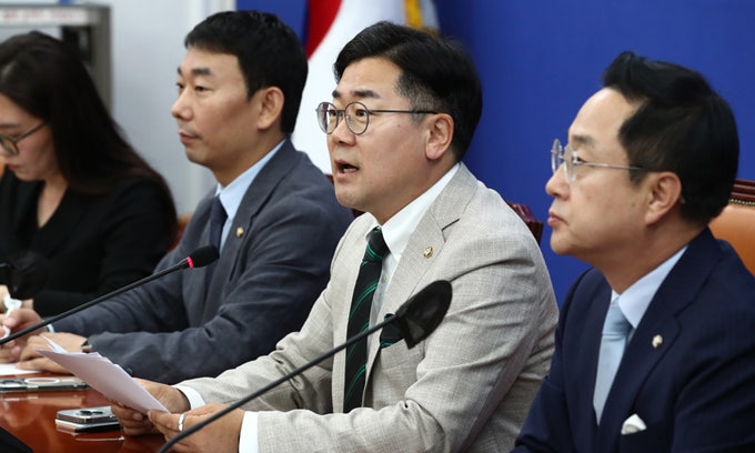 <b>박찬대</b> “관례보다 법이 우선…18개 상임위 다 가져올 수도”
