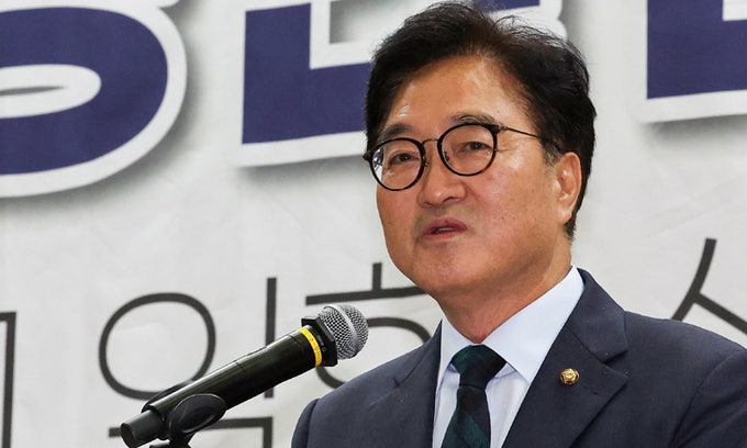 <b>우원식</b>, 尹에 “<b>거부권</b> 행사 신중해야…野와의 대화 적극 나서야”
