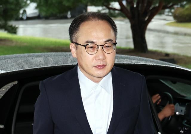 <b>이원석 검찰총장</b>… ‘김건희 여사’ 사건 매듭 못 짓고 떠난다