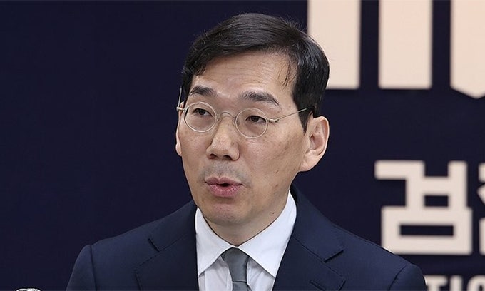 중앙지검 4차장검사, 민주당 <b>탄핵</b> <b>추진</b>에 “‘돈봉투’ 수사, 이재명 공...