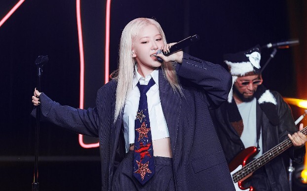 로제 '아파트', K-팝 여성 가수 최초 빌보드 '핫100' 5위 소식입니다 !!