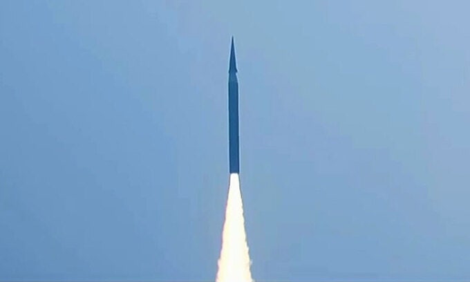 北 “<b>극초음속미사일</b> 성공”… 합참 “성능 기만”
