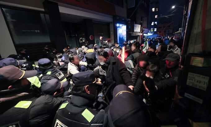 경찰, ‘<b>서부지법</b> <b>난동</b>’ 특임전도사 구속영장 신청