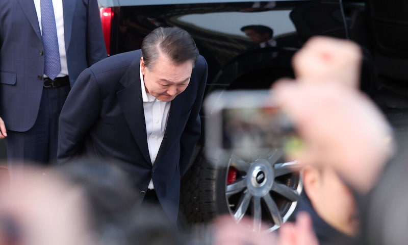 尹 “<b>불법</b> 바로잡아 준 <b>재판부</b> 용기에 감사”