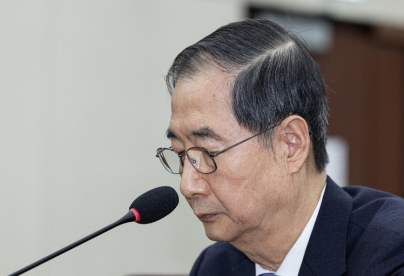 한덕수 측 “<b>탄핵</b>선고 尹보다 먼저 해야”