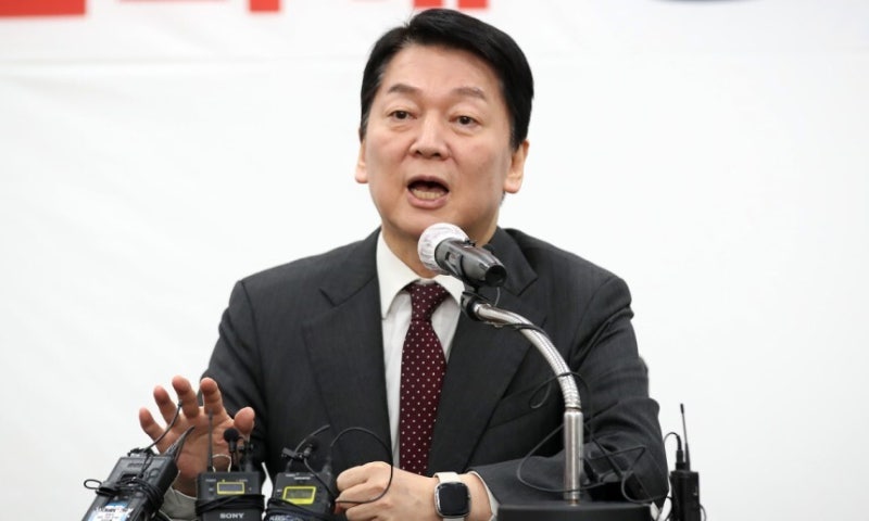 <b>안철수</b> “李, 총 맞고 파이트 외친 트럼프와 대비…尹과 <b>단일화</b> 무한책...