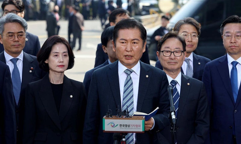 정청래, 尹 파면에 “헌법과 <b>민주주의</b>, 국민의 위대한 승리”