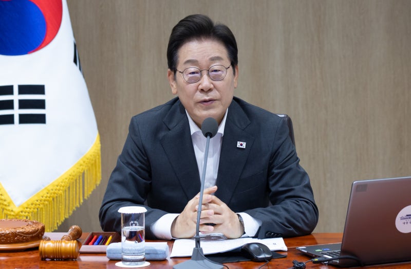 [속보] 李 <b>대통령</b> “<b>인권 감수성</b> 부족”…<b>소비쿠폰</b> 금액별 구분 질타