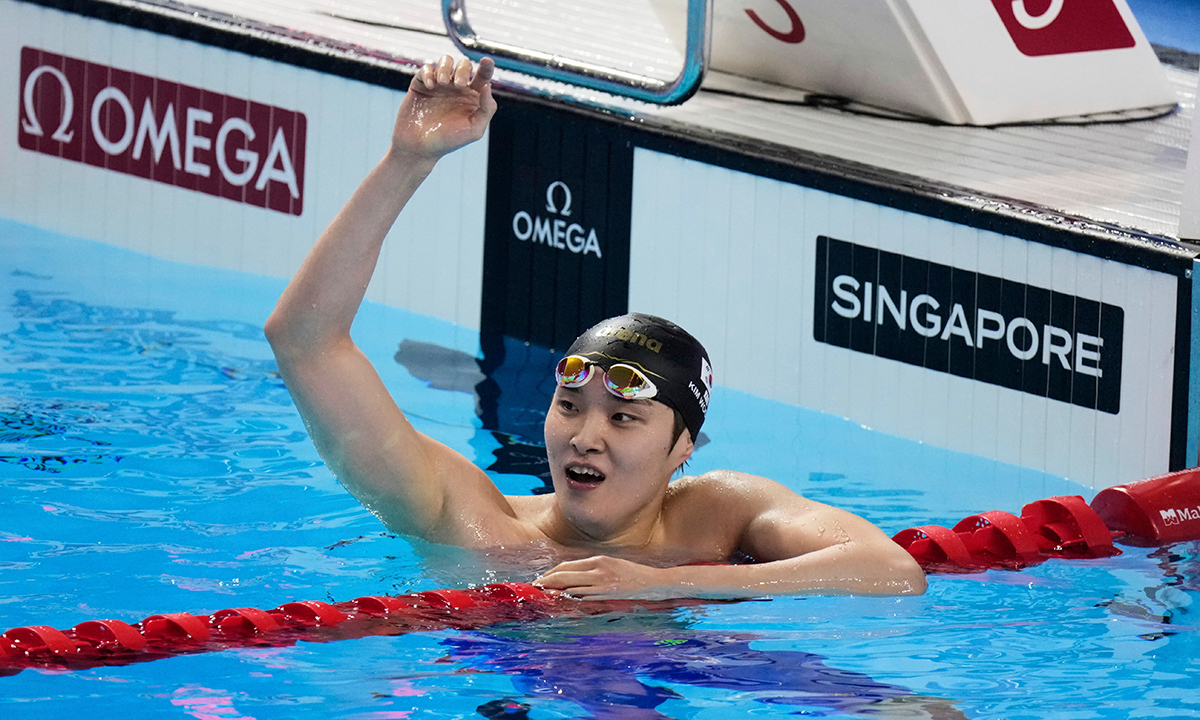 <b>김우민</b>, 세계선수권 <b>자유형 400m</b> 동메달