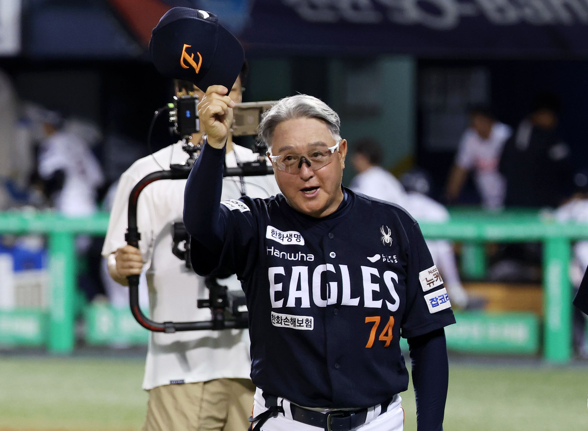 손아섭, 한화서 프로 무관의 한 씻을까 …역시 무관 <b>김경문 감독</b>과 의기...