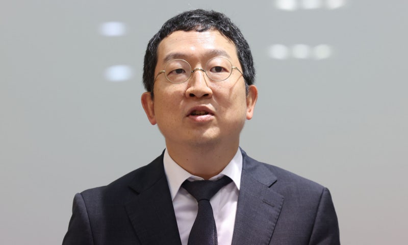 채해병특검 “‘<b>임성근</b> 친척’ <b>박철완</b> 부장검사 휴대전화 <b>압수수색</b>”