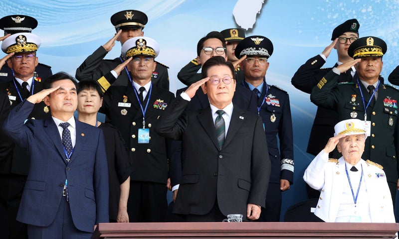 “李대통령, <b>전작권</b> ‘환수’ 대신 ‘회복’으로 직접 수정”