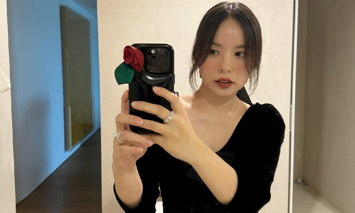 ‘태양’ <b>민효린</b>, 통통해진 근황 화제…“<b>엄마</b>로서 <b>모습</b> 응원 부탁”