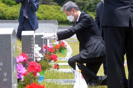 李 정부 첫 <b>주중</b>국<b>대사</b>…‘노태우 장남’ <b>노재헌</b> 정식 임명