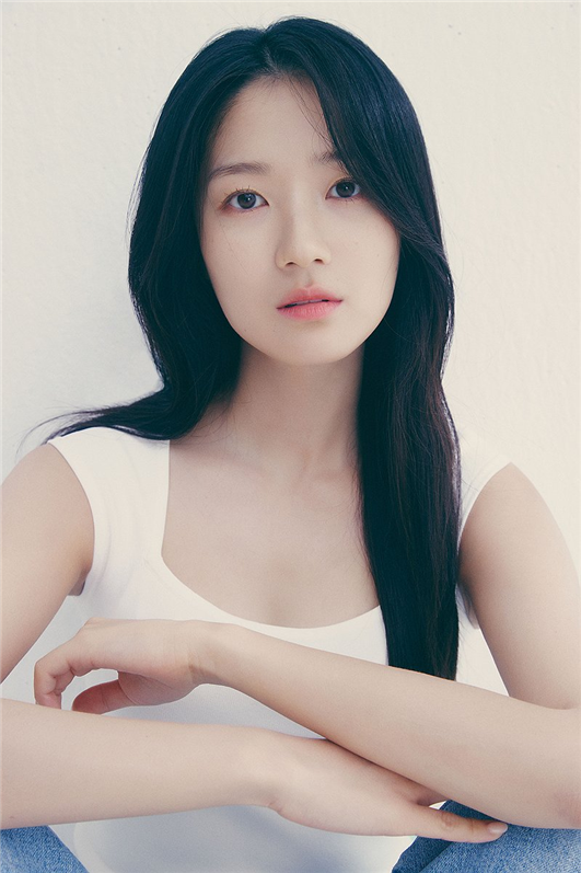 <b>김혜윤</b>, 장나라와 ‘이혼전문변호사’로 변신할까 (‘<b>굿파트너2</b>’)