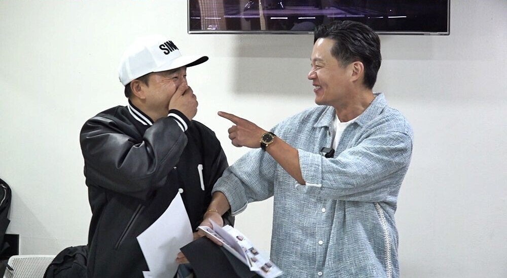 이서진×김광규, '<b>열정</b>맨' <b>유노윤호</b> 위한 역대급 수발 스케줄에 탈진 (비...